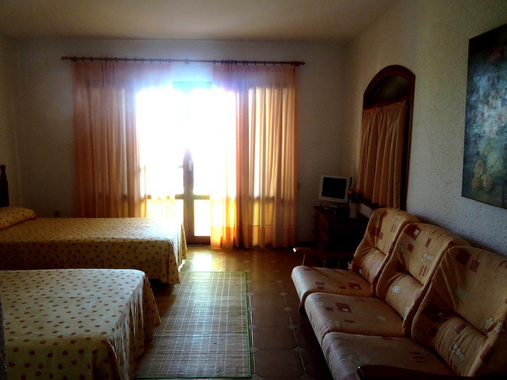 The Sea Garden Hotel L'Ampolla Exterior photo